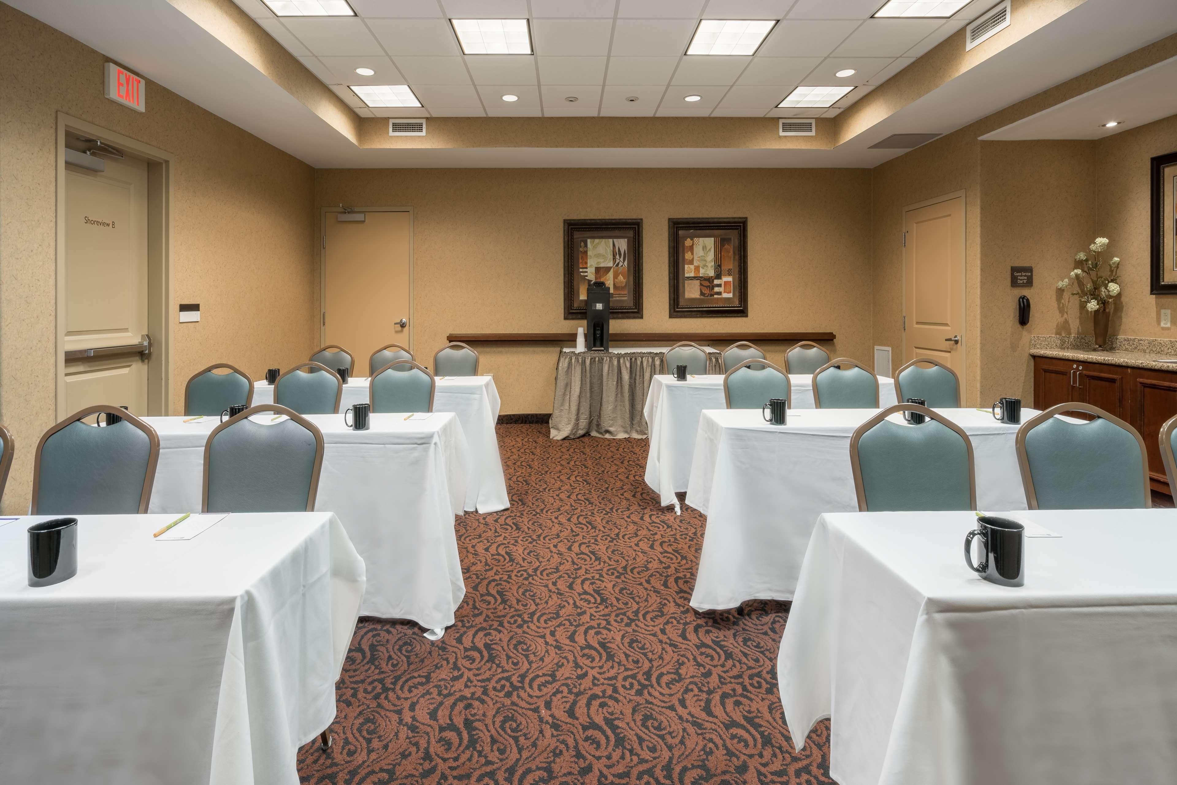 Hilton Garden Inn Sioux City Riverfront Exterior photo