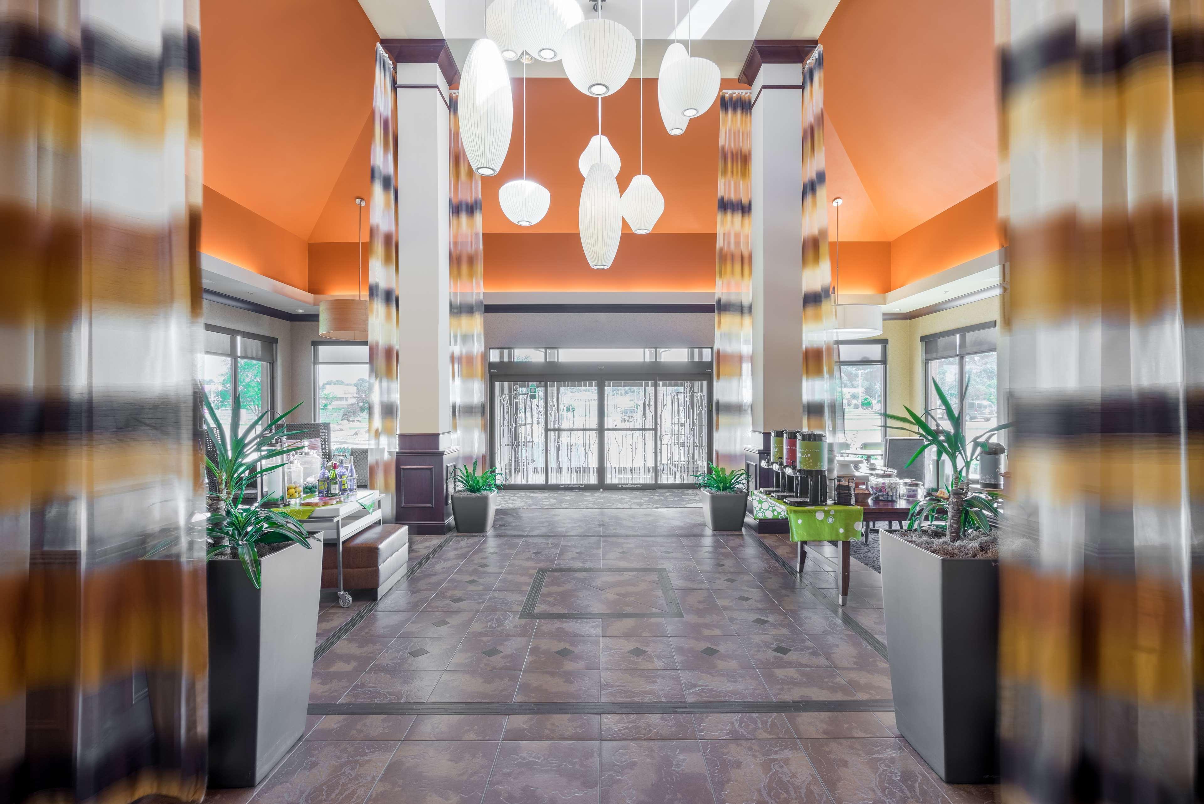 Hilton Garden Inn Sioux City Riverfront Exterior photo