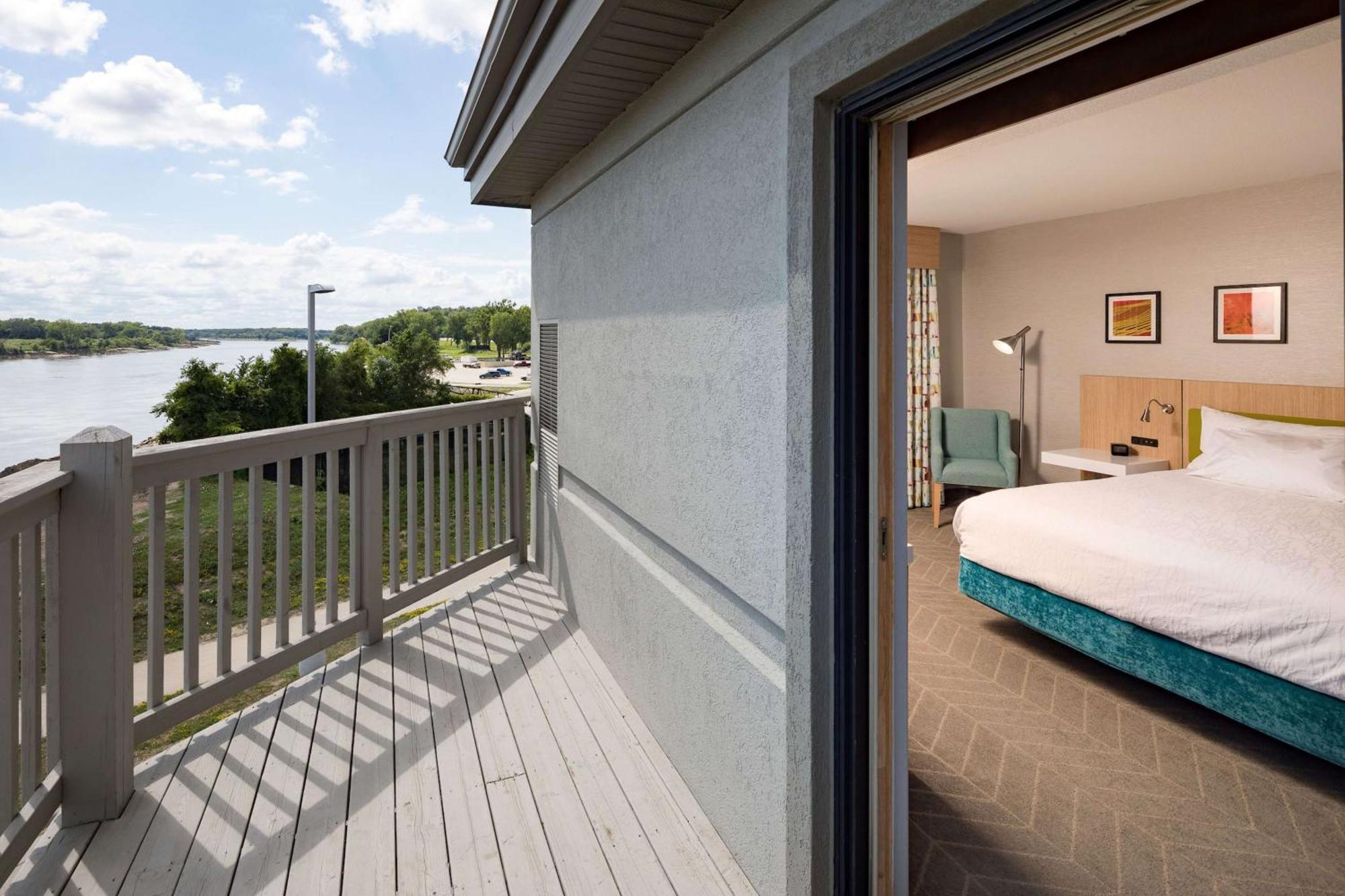 Hilton Garden Inn Sioux City Riverfront Exterior photo